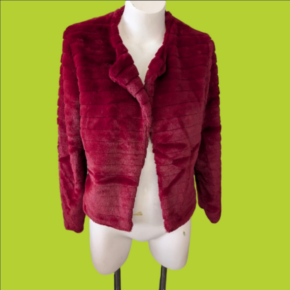 Coat Faux Fur Burgundy Open Front Cropped  Jacket Size M NWT